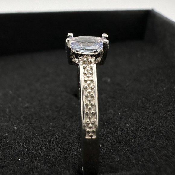 Beautiful Oval Tanzanite Ring with Diamond Accent - Sterling Silver Size 8.25 - Picture 11 of 11